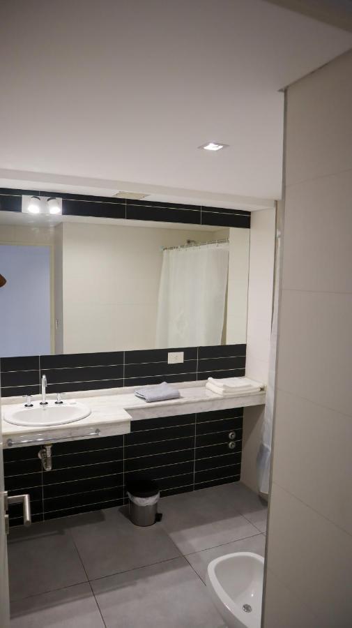 Lugar Ideal Con Pileta , Mucha Vida Alrededor Appartement Buenos Aires Buitenkant foto